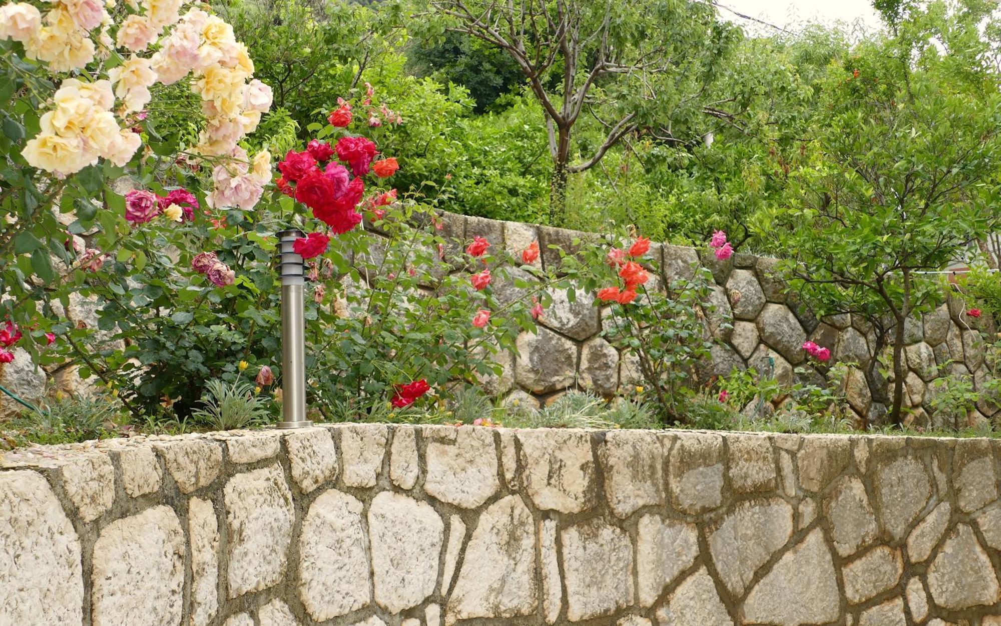 B&B Garni Toni Supetarska Draga Rom bilde
